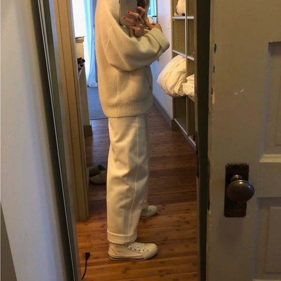 Uniqlo White Pants - Picture 6 of 6